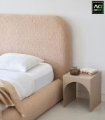 ⁦سرير مبطن قطيفة⁩ - الصورة ⁦2⁩